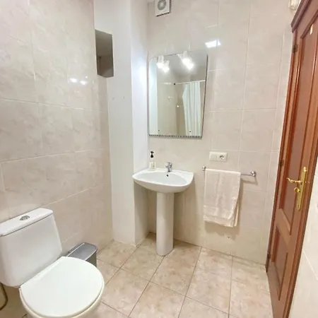 Plaza Celso Garcia De La Riega 6, 1 * Pontevedra